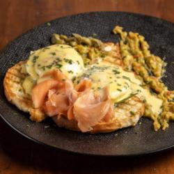 Salmon Poached Eggs