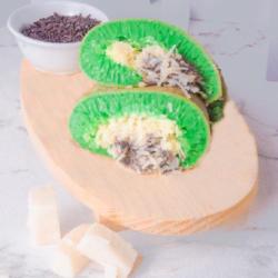 Kacang Coklat Pandan Gulung B