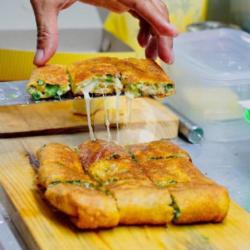 Martabak Ayam Mozarella