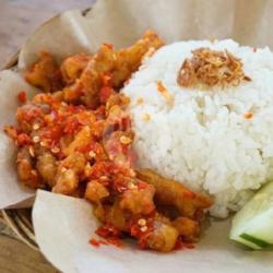 Nasi   Usus Geprek