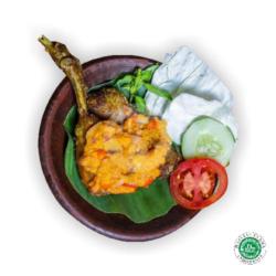 Bebek Saus Telur Asin