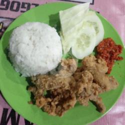 Nasi Kulit Krispy   Sambel Lalapan