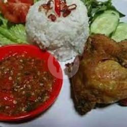 Pecal Ayam Nasi