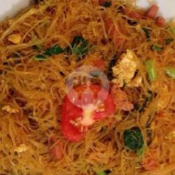 Bihun Ayam Goreng   Bakso   Sosis