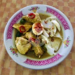 Lontong Kare Ayam