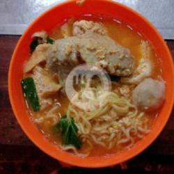 Seblak Bakso Sayap