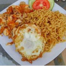 Ayam Gprek Mie Telur Ceplok (tanpa Nasi)fre Esteh