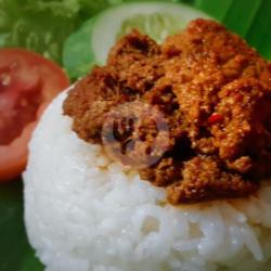 Nasi Uduk Daging