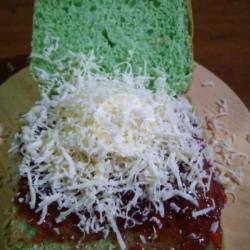 Roti Kuro Strawberry   Keju