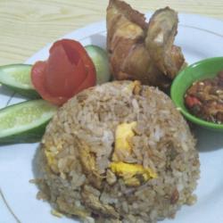 Paket Nasgor Telur Ayam Goreng Esteh Manis