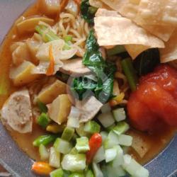 Mie Tek Tek Spesial Rebus