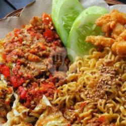 Mie Ayam Geprek Telor Ceplok