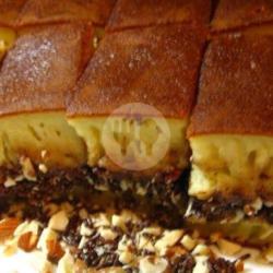 Martabak Bangka Coklat   Kacang