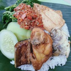 Nasi Tempong Ayam Sambel Terasi Ndower