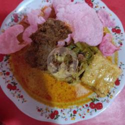 Ketupat Sayur   Rendang   Tahu