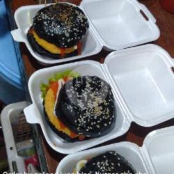 Burger Black Ayam Crispy