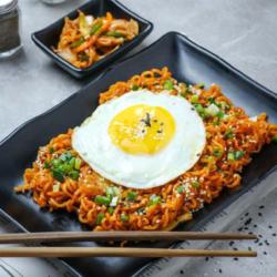 Fried Beef Buldak Ramen With Egg ( Free Ice Tea )