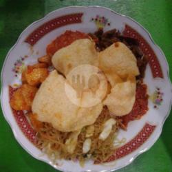 Paket B (nasi Uduk Tahu/tempe/kentang Komplit)