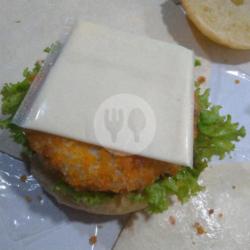 Burger Ayam   Keju