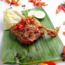 Bebek Boss (sambal Andaliman)