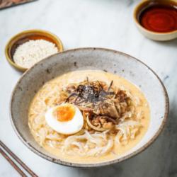 Shirataki Beef Miso Ramen