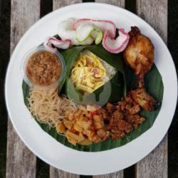 Nasi Uduk Ayam Goreng Yogyakarta