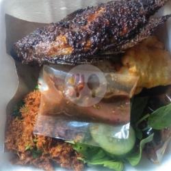 Nasi Urap Nila Bakar