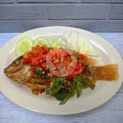 Ikan Goreng Sambel Kemangi