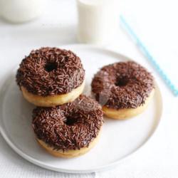 Donat Mesis Coklat