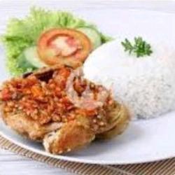 Paket Ayam Penyet Dada
