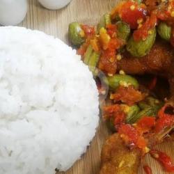 Nasi Ayam Penyet Pete