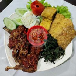 Ayam Dada Goreng/bakar