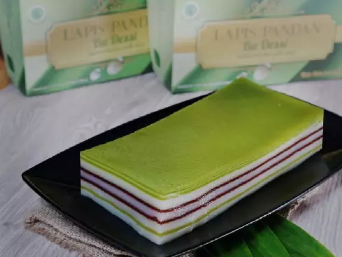 Lapis Pandan Bu Dessi, Dekat Kantor PLN Sukaraja