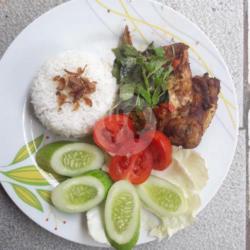 Ayam Goreng Dada Sambal Limo  Nasi