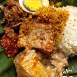 Nasi Bungkus Gudeg Opor Ayam