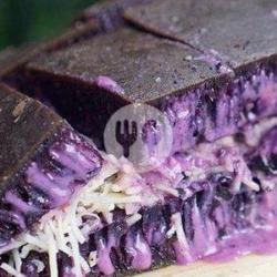 Martabak Manis Taro Kacang Susu