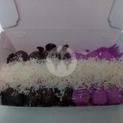 Pisang Crispy Coklat Mix Taro Toping Keju