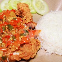 Paket Ayam Geprek Sambalado