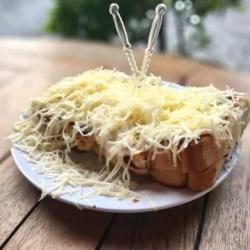 Roti Bakar Nanas Keju Susu