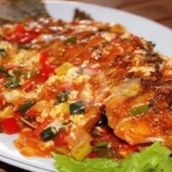 Gurame Saos Asam Manis