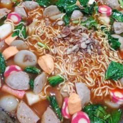 Mie Kuah Asam Manis