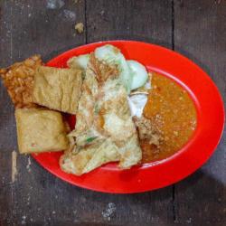 Pecel Telur (tahu Dan Tempe)