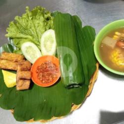 Nasi Timbel Ikan Asin Jambal Roti