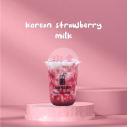 Korean Strawberry Milk