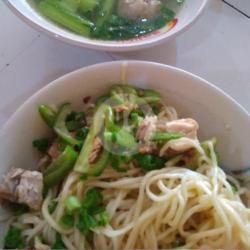 Yamien Asin Bakso Urat