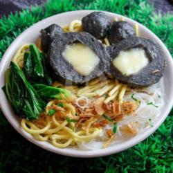 Bakso Black Mozarella