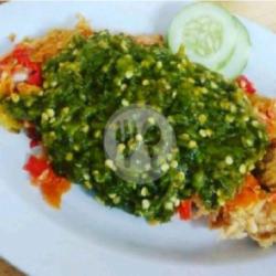 Nasi Ayam Geprek Cabe Hijau