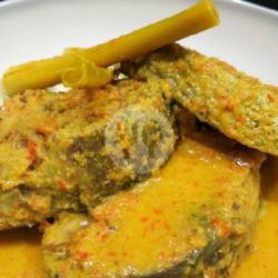 Tongkol Gulai Kuning