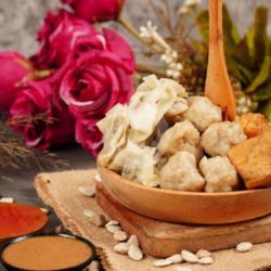 Pentol Tahu Siomay Kulit Pangsit 11000