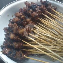 Sate Kambing Campur Lemak